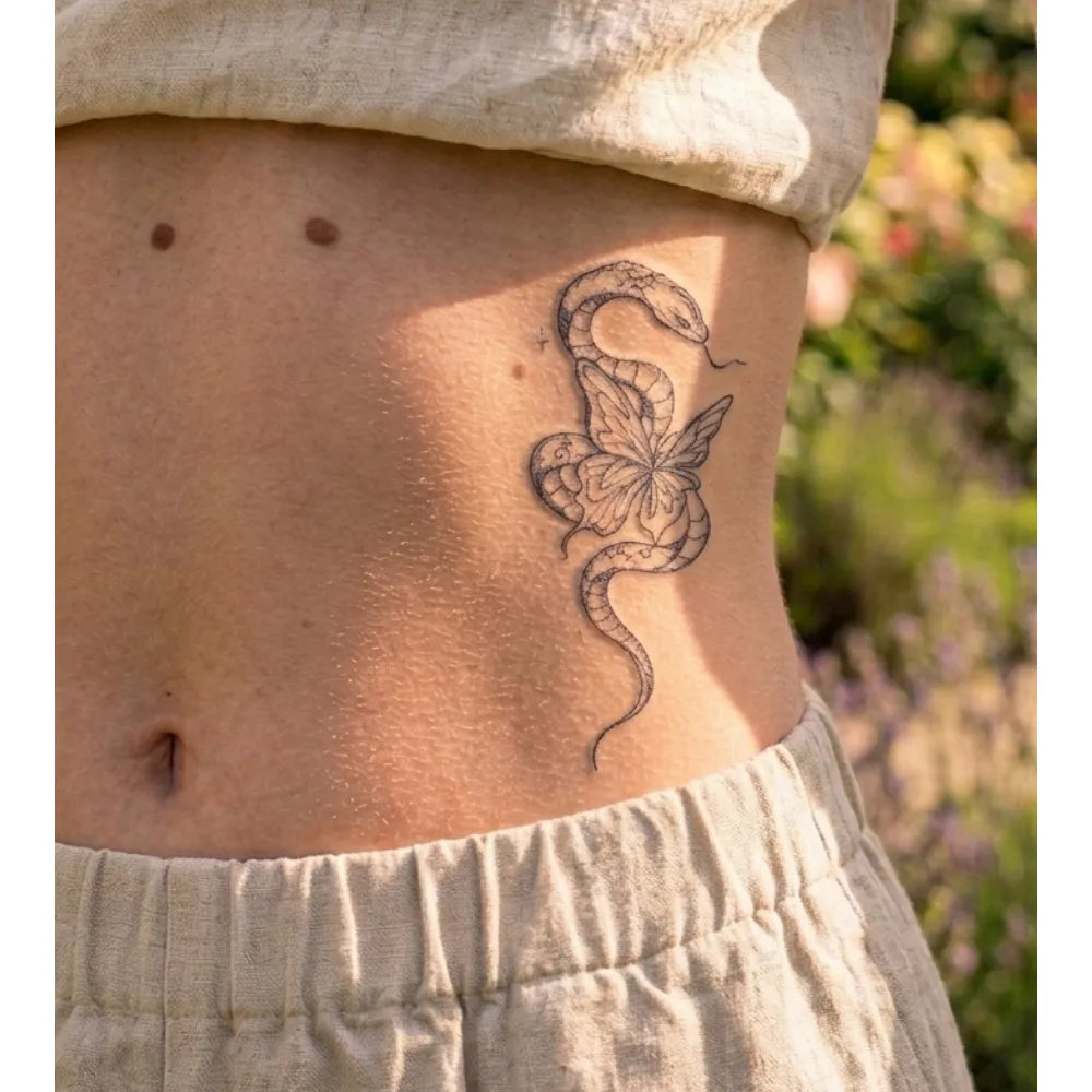 SafeTatt — Snake and Butterfly · fotografie tetování na kůži