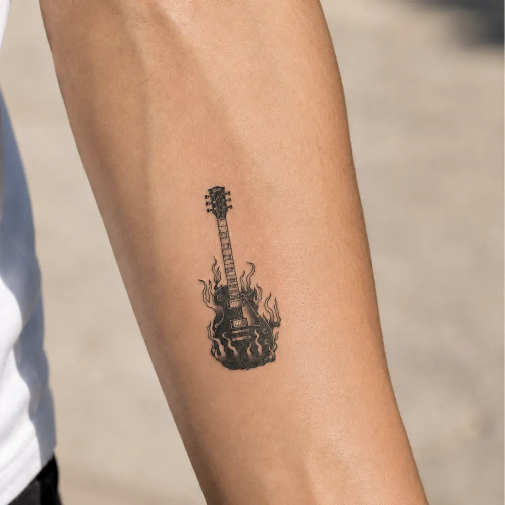 SafeTatt — Guitar in Flames · fotografie tetování na kůži